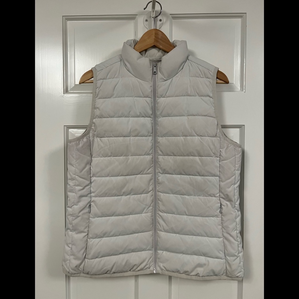 J. Crew Cream Vest Sz M